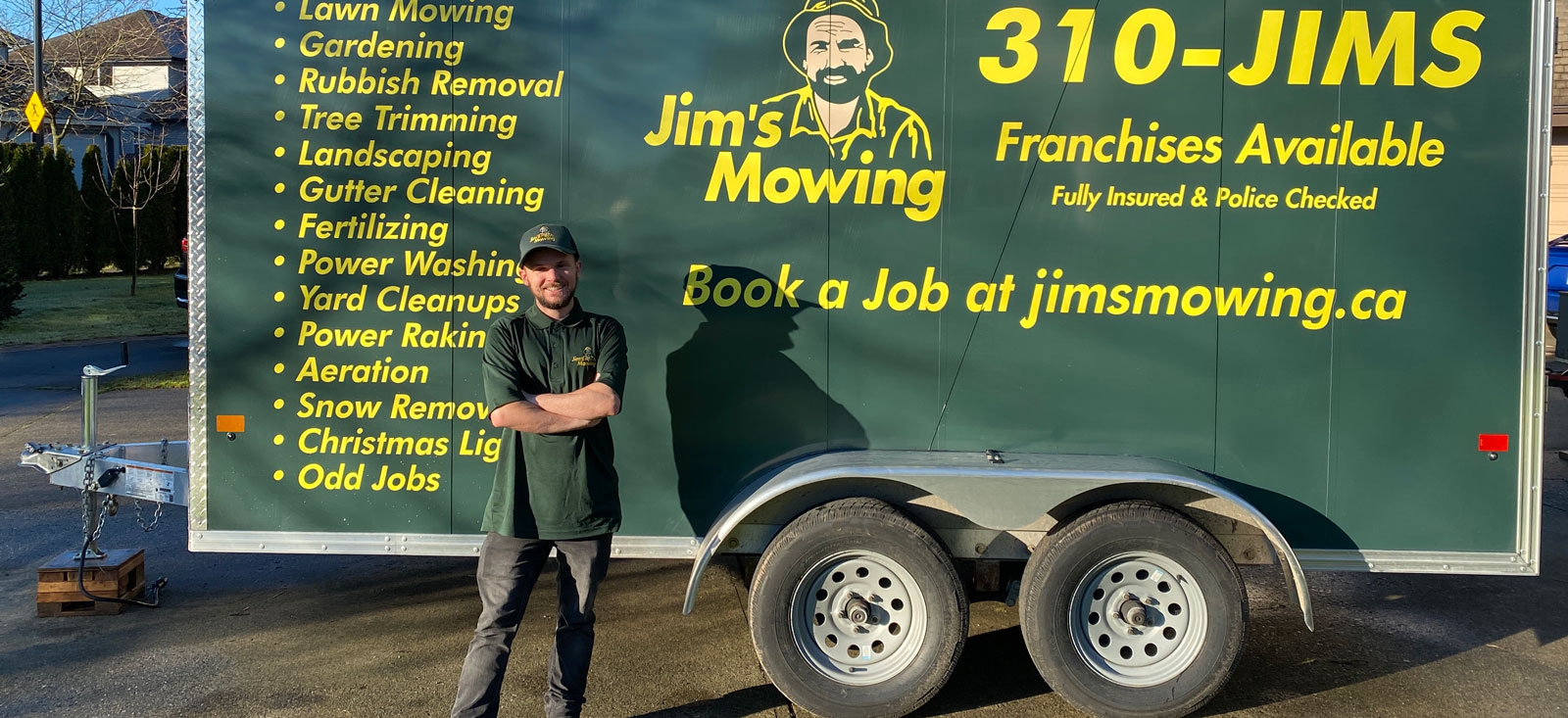 Jeff Ross our Jim’s Mowing franchisee in Campbell River in front of trailer